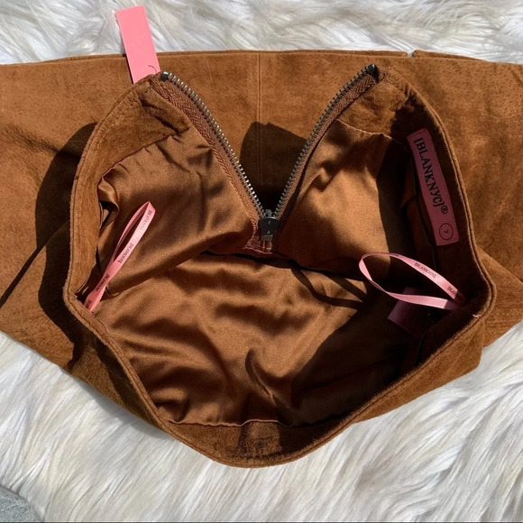 Blank NYC Suede Caramel Tan Brown Mini Skirt - Picture 4 of 7